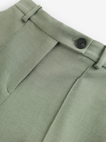 Coupe slim Pantalon à plis Next en vert