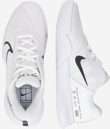 Scarpa da corsa 'Air Zoom Vaport Pro 2' di NIKE in bianco