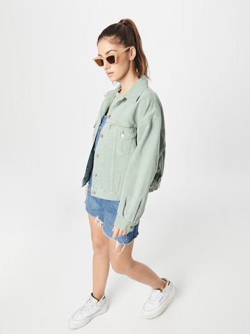 LEVI'S ® Between-Season Jacket '90s Trucker' in Green