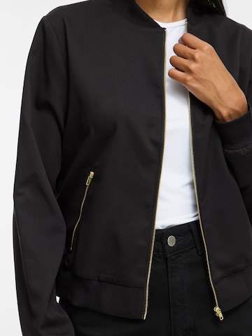 VILA - Chaqueta de entretiempo 'VIBubble' en negro