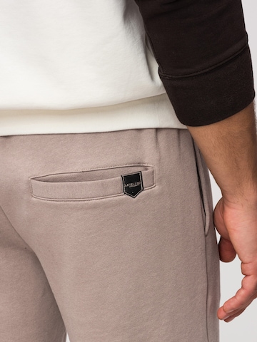 Ombre Regular Chino in Beige