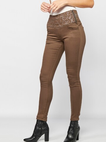 KOROSHI Skinny Jeans in Green