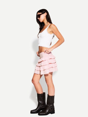 Jupe Bershka en rose
