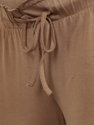 Pieces Maternity - regular Pantalón 'NEORA' en beige