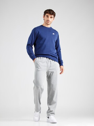 Tapered Pantaloni 'Club Fleece' di Nike Sportswear in grigio