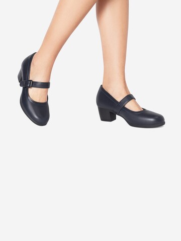 Dream Pairs Pumps in Blue