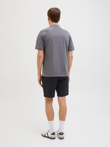 regular Pantaloni chino 'JREBSHARP' di JJ Rebel in nero