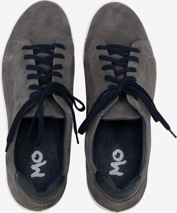 MO Sneakers in Grey