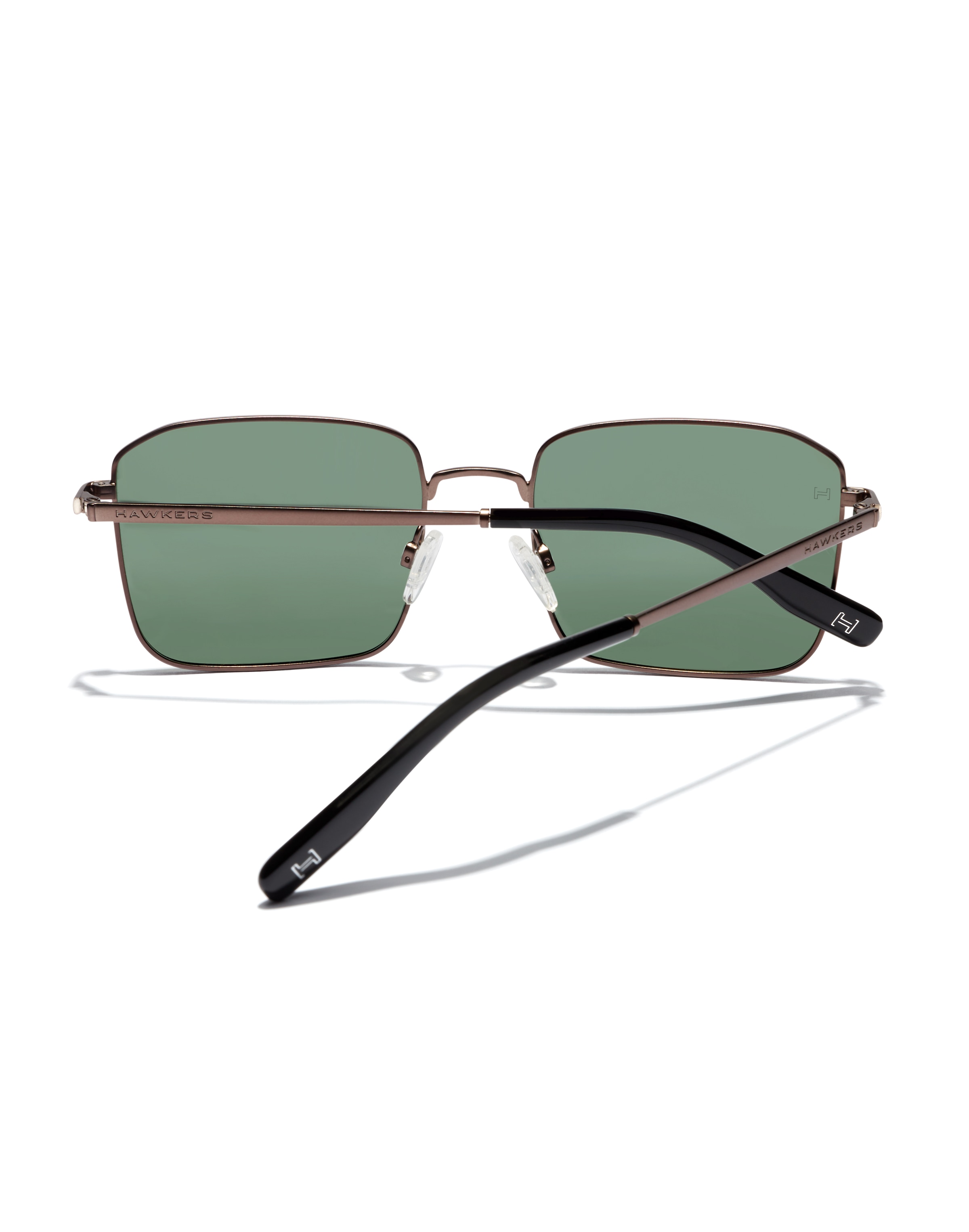 Lunettes de soleil 'IRIS' HAWKERS en gris