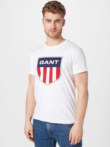 T-Shirt GANT en blanc : devant