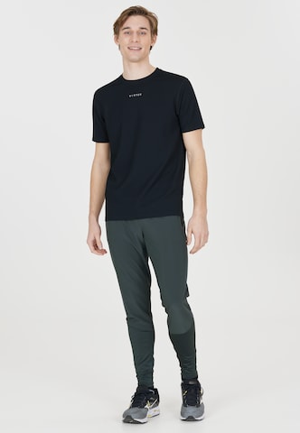 Virtus Tapered Sportbroek 'BLAG V2 M Hyper' in Groen