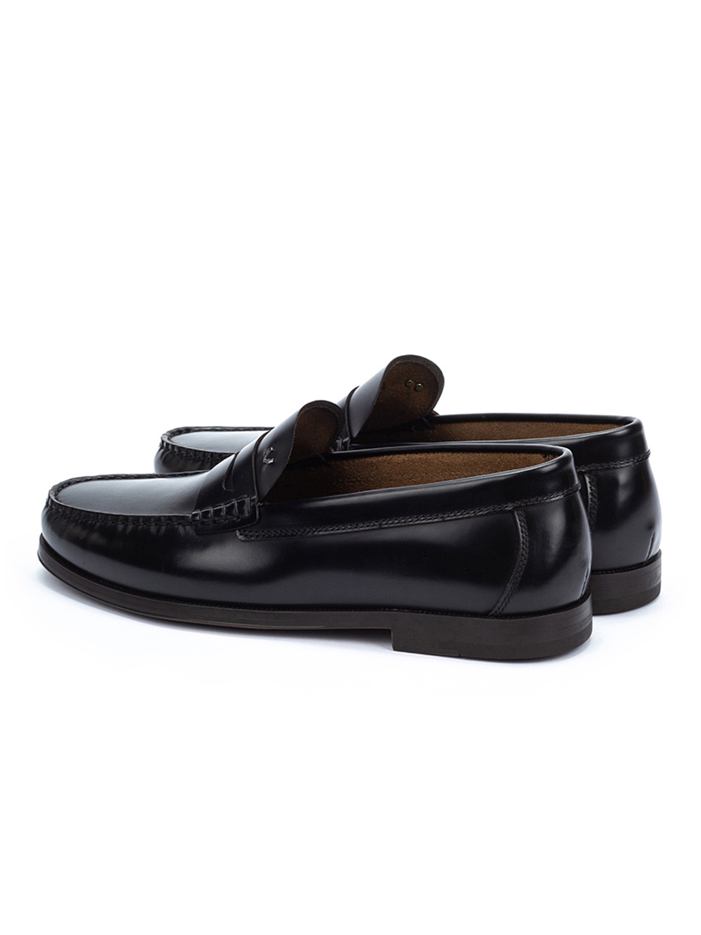 Martinelli Moccasin 'Forthill' in Black