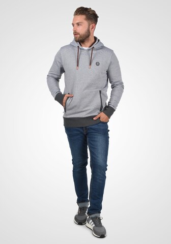 !Solid - Sweatshirt 'Raffa' em cinzento