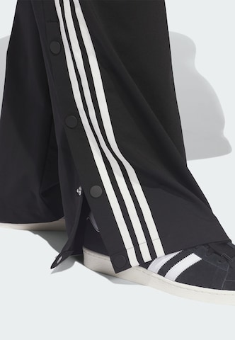 Loosefit Pantalon ADIDAS ORIGINALS en noir