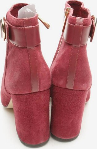 Michael Kors Dress Boots in 36 in Red