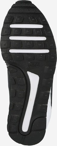 Nike Sportswear Сникърси 'VALIANT' в бяло