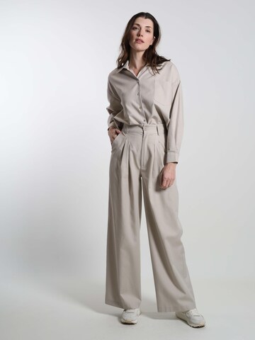 WEARABLE STORIES Wide leg Trousers 'Gwyneth' in Beige