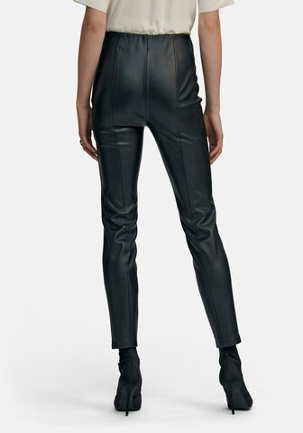 Coupe slim Pantalon Laura Biagiotti Roma en noir