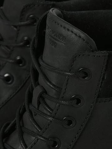 JACK & JONES - Botas con cordones 'JFWCRANFIELD' en negro