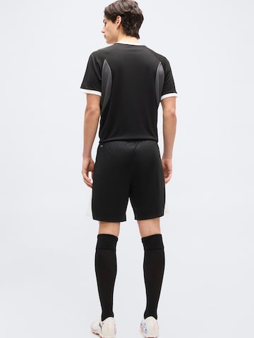 PUMA Regular Sportbroek 'TeamLIGA26' in Zwart
