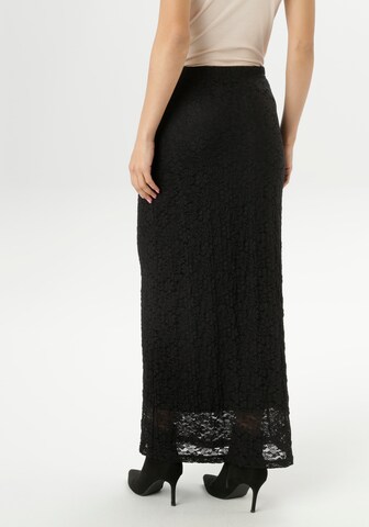 Aniston SELECTED Skirt in Black
