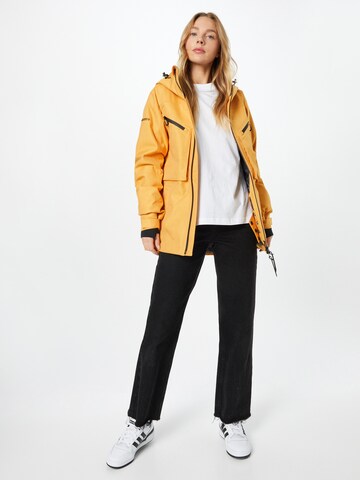 Superdry Snow - Casaco outdoor 'Freeride' em amarelo