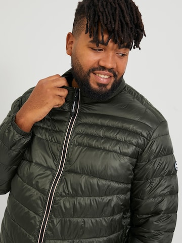 Jack & Jones Plus Jacke 'Hero' in Grün