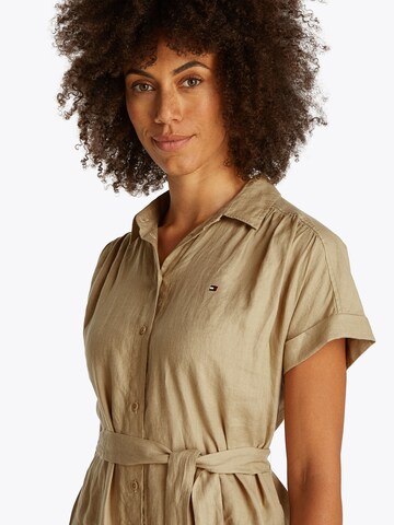 Abito camicia di TOMMY HILFIGER in beige