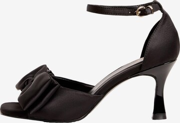 Friends Like These Sandali s paščki | črna barva: sprednja stran