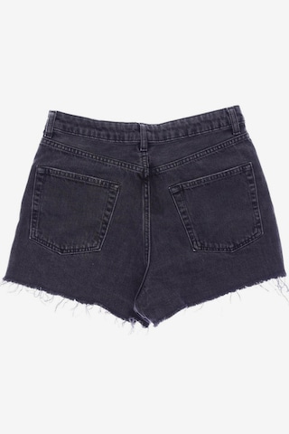 TOPSHOP Shorts in M in Grey