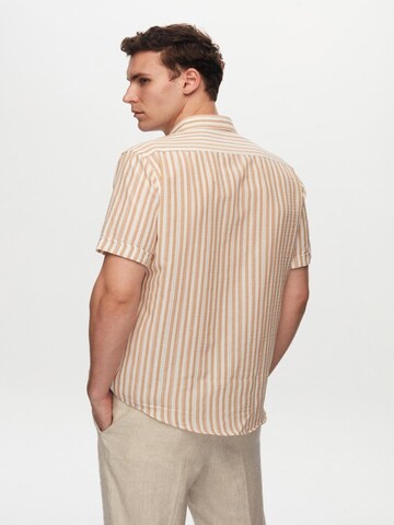D’S Damat Regular fit Button Up Shirt in Beige