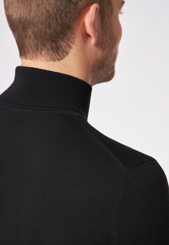 ROY ROBSON Sweater in Black