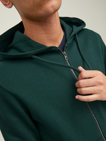 JACK & JONES Zip-Up Hoodie in Green