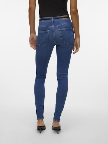 VERO MODA Slimfit Jeans 'LUX' in Blau