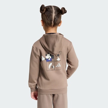ADIDAS SPORTSWEAR - Sudadera con cremallera deportiva 'Adidas x Disney Micky Maus' en marrón: frente