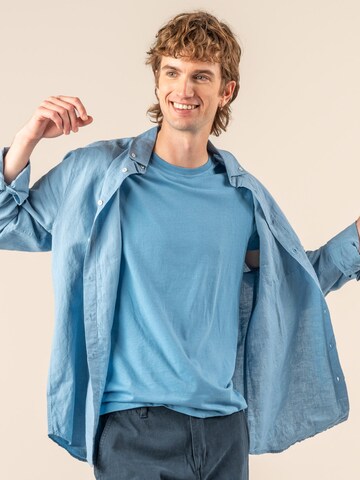 Living Crafts Comfort fit Button Up Shirt 'ROB' in Blue