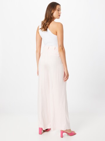 Wide Leg Pantalon à pince 'Leo' Gina Tricot en rose