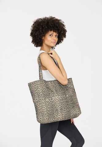 Athlecia Umhängetasche Marika in Braun: Vorderseite