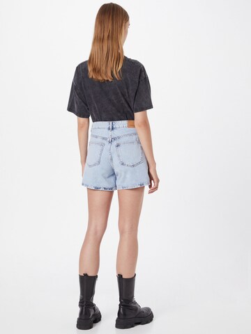 Gina Tricot Regular Shorts 'Dagny' in Blau