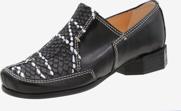 TIGGERS Classic Flats in Black: front