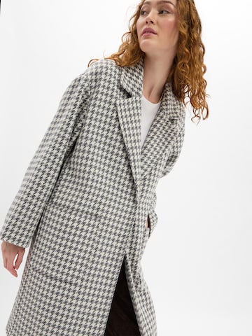 Manteau mi-saison 'Hella' Marie Lund en gris