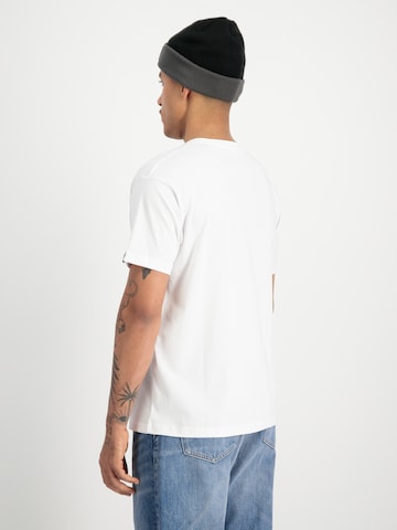 ALPHA INDUSTRIES T-shirt 'Basic TPU' i vit