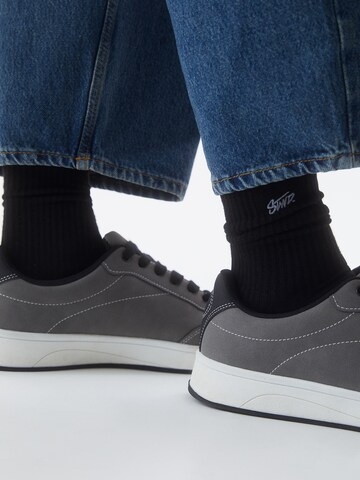Pull&Bear Socks in Grey