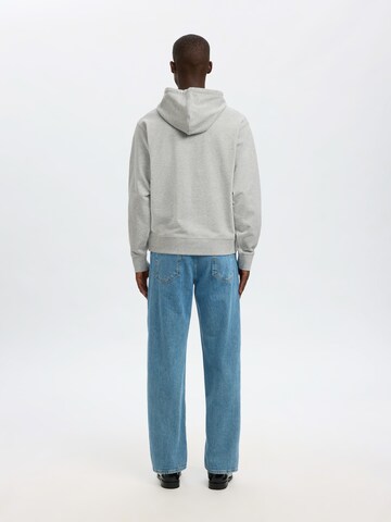 SELECTED Sweatshirt in Grau