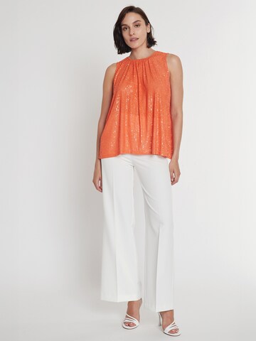 Ana Alcazar Top 'Paboly' in Orange