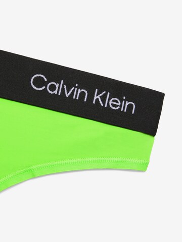 Calvin Klein Underwear T-Shirt Set Bralette und String in Grün