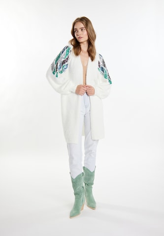 IZIA Knit Cardigan in White