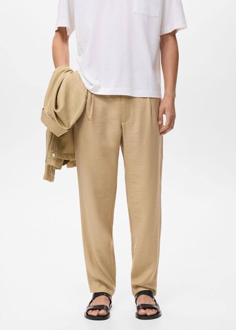 MANGO MAN Regular Pleat-Front Pants 'Vulcano' in Beige: front
