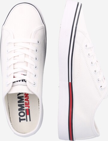 Tommy Jeans Sneaker in Weiß