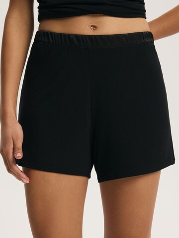 ESOTIQ - Pijama 'Onyx' en negro